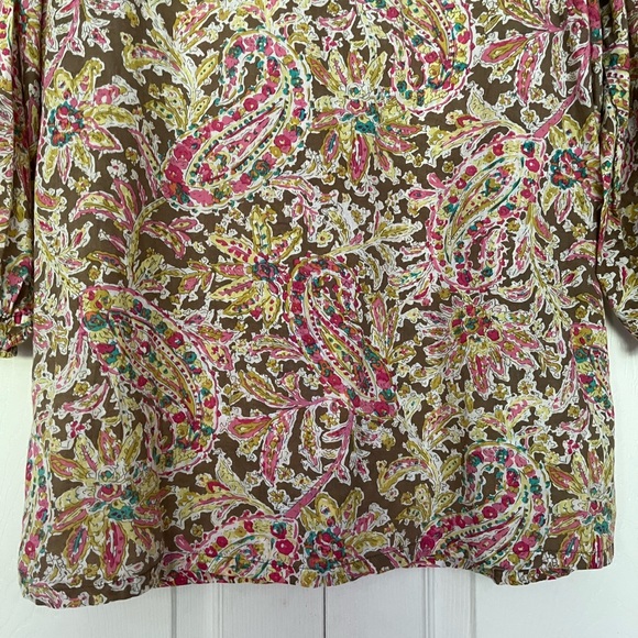 {Tommy Bahama} Paisley Print Blouse with Embellished Neckline - Women's Medium - Picture 10 of 10